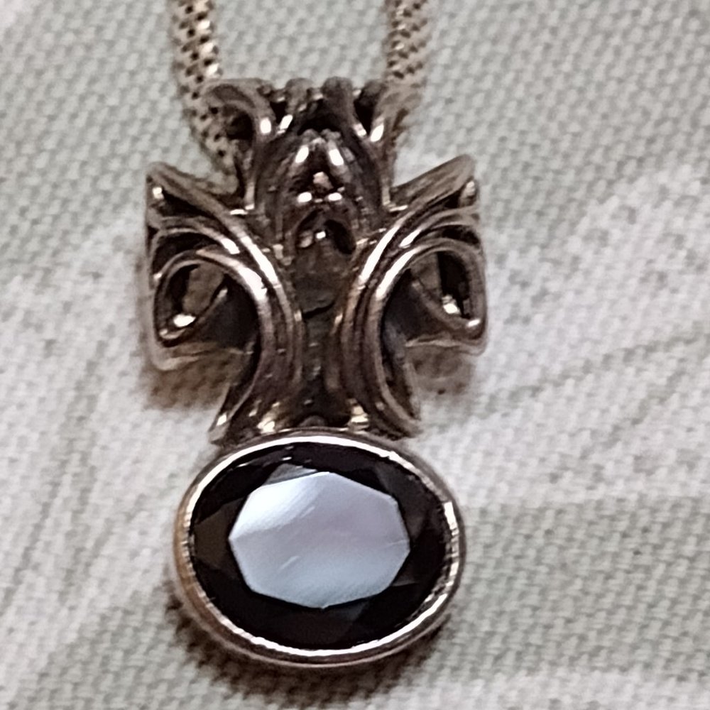 Garnet & Sterling Silver Pendant Necklace